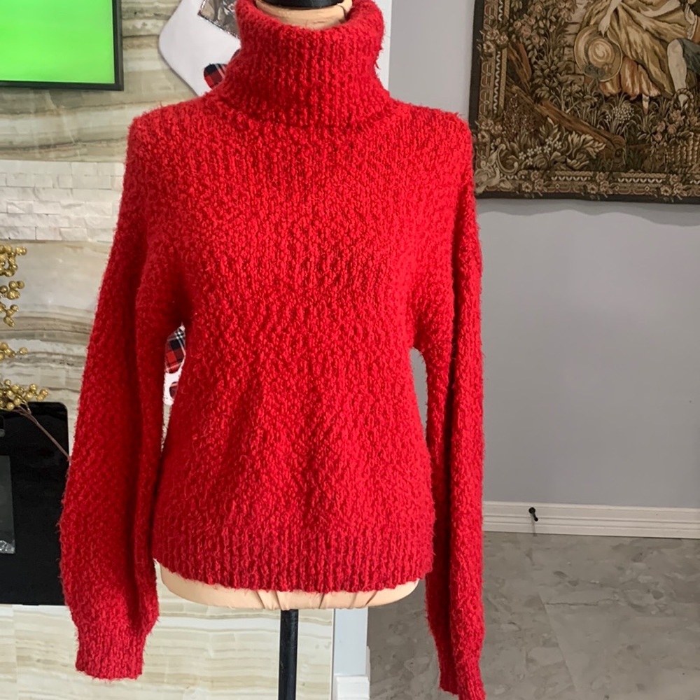 Yet Again New With Tags Chunky TurtleNeck Red Sweater. Size S - Picture 1 of 6